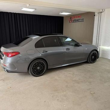 Mercedes Classe C Berline 300 E — photo 8