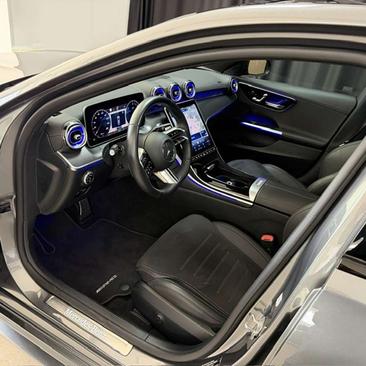 Mercedes Classe C Berline 300 E — photo 14