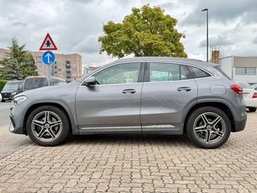 Mercedes GLA 200 — photo 4