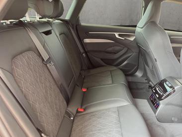 Audi A6 Avant TFSI E 55 E Quattro — photo 14