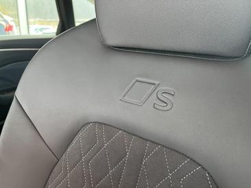 Audi A6 Avant TFSI E 55 E Quattro — photo 17