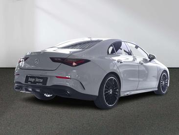 Mercedes CLA Berline 200 — photo 2