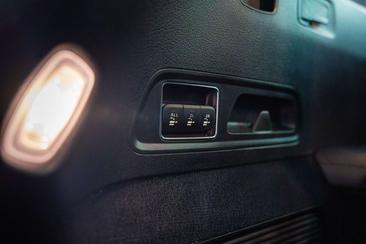 Mercedes GLS 580 — photo 14