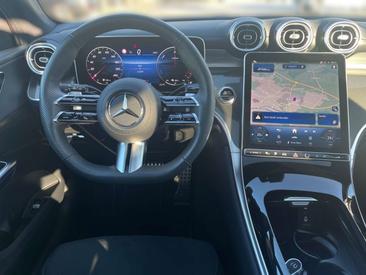 Mercedes GLC 400 E — photo 10
