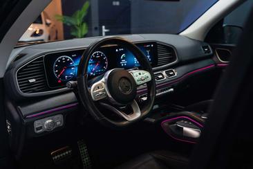 Mercedes GLS 580 — photo 20