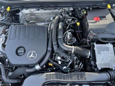 Mercedes CLA Berline 200 — photo 14