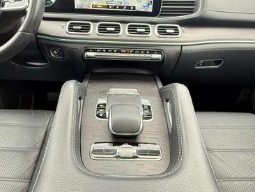 Mercedes GLE 580 4MATIC — photo 20