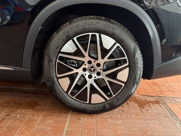 Mercedes GLC 400 — photo 7
