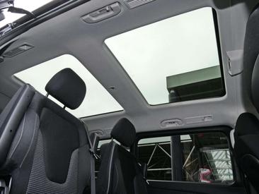 Mercedes Classe V Van 300 D — photo 20
