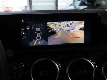Mercedes CLA Berline 200 — photo 18