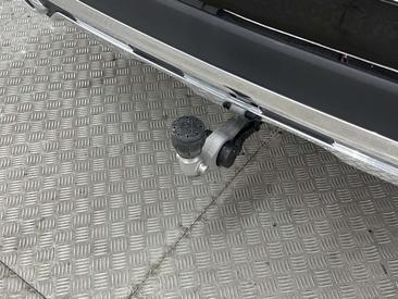 Mercedes GLC 400 E — photo 13