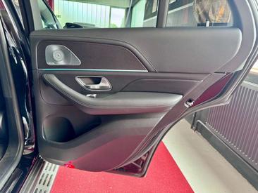Mercedes GLE 400 D — photo 28