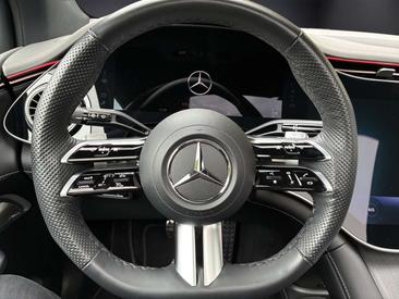 Mercedes EQE Berline 350 — photo 13