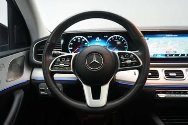 Mercedes GLE 350 E — photo 30