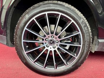 Mercedes GLE 400 D — photo 33