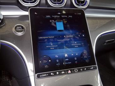 Mercedes CLE Cabriolet 200 — photo 16