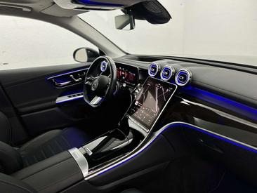 Mercedes GLC 400 E — photo 23