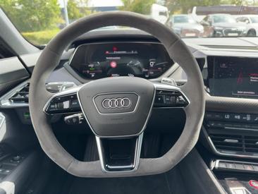 Audi E-tron GT Quattro E-tron Quattro — photo 12