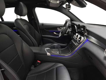 Mercedes GLC 400 D — photo 8