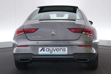Mercedes CLA Berline 200 — photo 8
