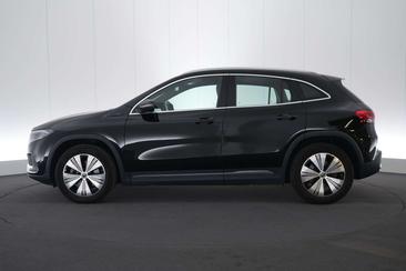 Mercedes EQA 250 — photo 11