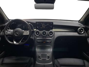 Mercedes GLC 400 D — photo 10