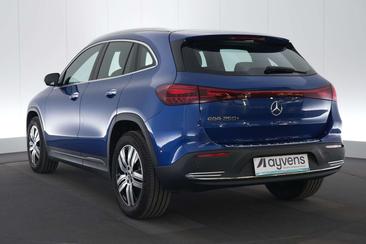Mercedes EQA 250 — photo 9