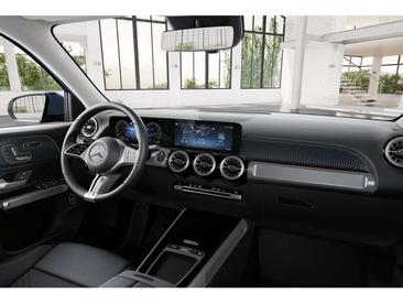 Mercedes GLB 200 — photo 6