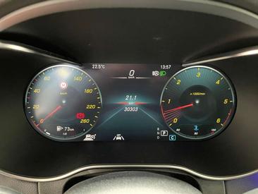 Mercedes GLC 400 D — photo 12