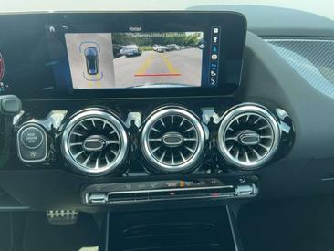 Mercedes GLA 200d — photo 5