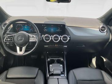 Mercedes GLA 220 D — photo 7