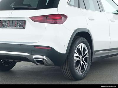 Mercedes GLA 180