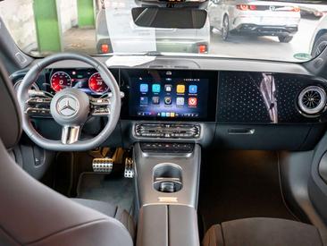 Mercedes CLA Berline 200 — photo 7