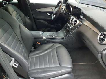 Mercedes GLC 220 — photo 7