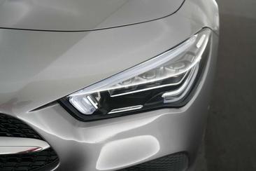 Mercedes CLA Berline 200 — photo 18