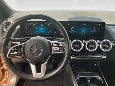 Mercedes GLA 220 D — photo 11