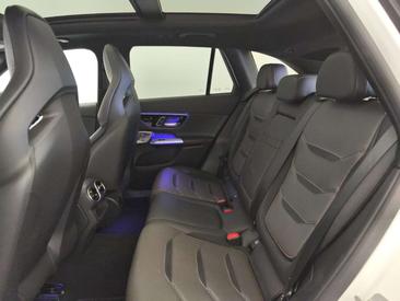 Mercedes GLC 400 — photo 11