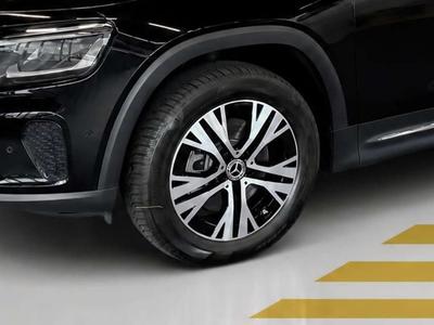 Mercedes GLB 200d