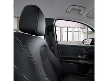 Mercedes GLB 200 — photo 15