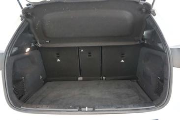 Mercedes GLA 200 — photo 21