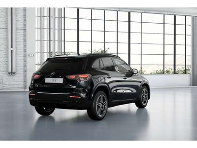 Mercedes GLA 200