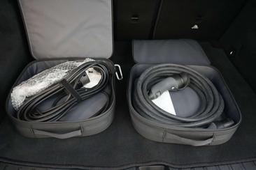 Mercedes EQA 250 — photo 23