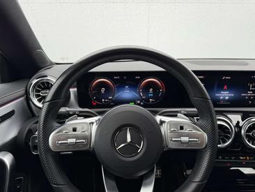 Mercedes CLA Berline 220 — photo 13