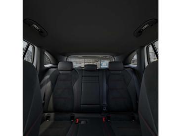 Mercedes EQA 250 — photo 17