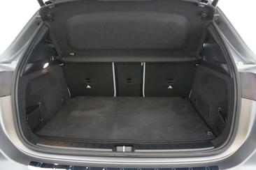 Mercedes EQA 250 — photo 21