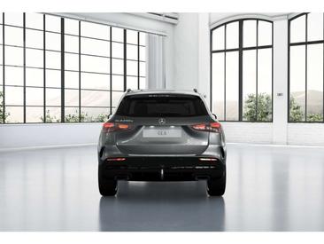 Mercedes GLA 200 — photo 5