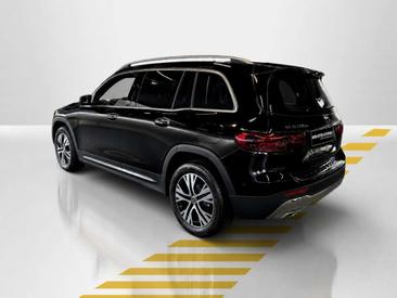 Mercedes GLB 200d — photo 11