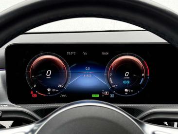 Mercedes CLA Berline 220 — photo 16