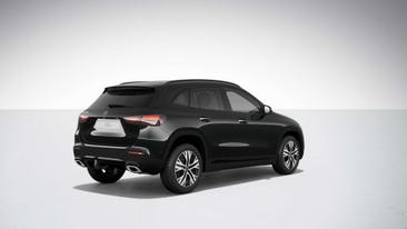Mercedes GLA 200 — photo 3