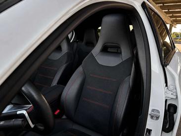 Mercedes Classe A 200 AMG Line — photo 11
